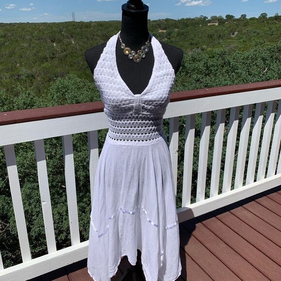 Bohemian White Halter Top Crochet Dress‎ - Picture 8 of 14